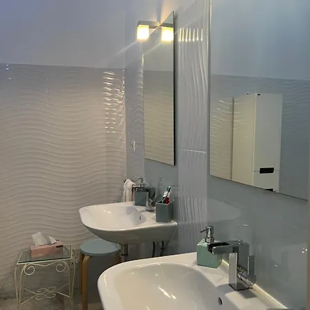 Saboliro Appartement *